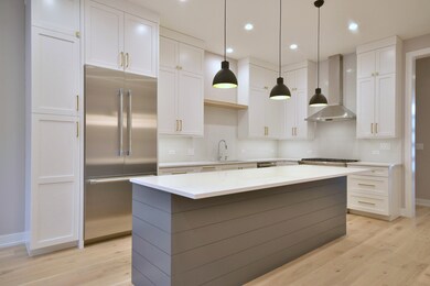 272 N Addison Ave, Elmhurst, IL 60126 - photo 4