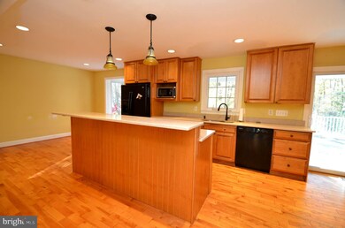 1501 Kingsway Dr, Gambrills, MD 21054 - photo 4