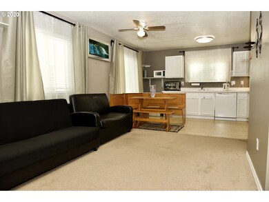 217 NE 146th Ave unit 37, Portland, OR 97230 - photo 6