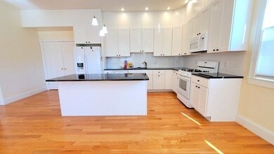 42 Sherman St, Cambridge, MA 02140 - photo 6