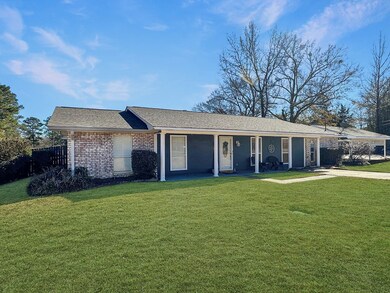 602 Maxine Ave, McComb, MS 39648 - photo 4