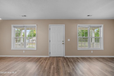 21-web-or-mls-LHV_2063