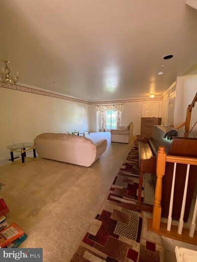 1829 Staley Manor Dr, Silver Spring, MD 20904 - photo 2