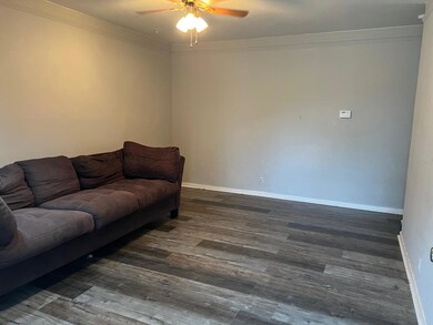 760 Betty Ln, Hurst, TX 76053 - photo 2