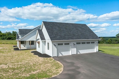 40355 Hemingway Ave, North Branch, MN 55056 - photo 2