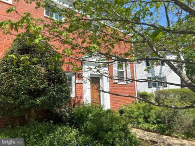 1601 Mount Eagle Place, Alexandria, VA 22302 - photo 2