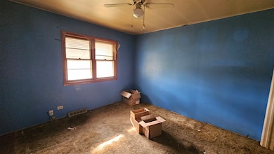 54 Hillcrest Ave, Fox Lake, IL 60020 - photo 6