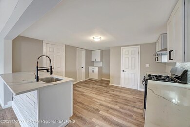 08-Kitchen