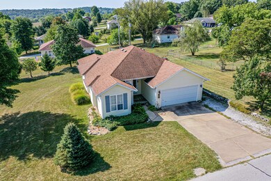 809 N 41st St, Nixa, MO 65714 - photo 2