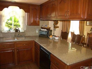 Fully remodeled kitchen with granite counter tops 