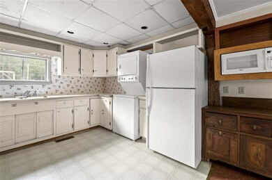 100 Benedict Rd, East Dorset, VT 05253 - photo 3