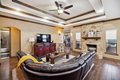 120 Royal Dr, Weatherford, TX 76085 - photo 7