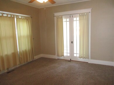 Front dining room/family room