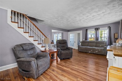 858 Allison Ave, Lorain, OH 44052 - photo 2