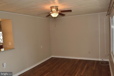 705 Las Vegas Dr, Temple, PA 19560 - photo 3
