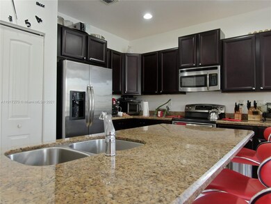 11265 SW 227th St, Miami, FL 33170 - photo 4