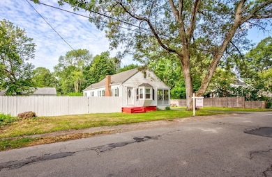 115 Ettrick St, Brockton, MA 02301 - photo 3