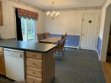 73 Wagon Wheel Rd, Littleton, NH 03561 - photo 7