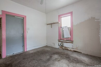 106 Gillespie St, San Antonio, TX 78212 - photo 7