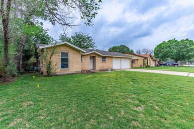 905 Madrid St, Hurst, TX 76053 - photo 2