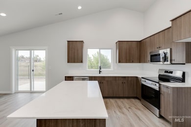 18119 N Lion Head Ave, Nampa, ID 83687 - photo 7