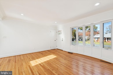 127 Duval Ln, Edgewater, MD 21037 - photo 4