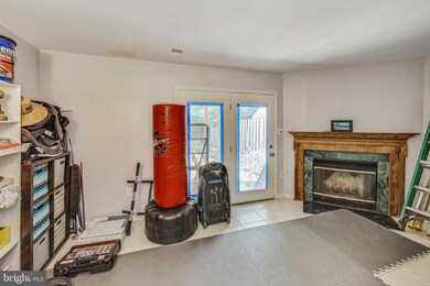 58 Victoria Square, Frederick, MD 21702 - photo 7