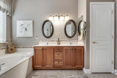 23-Master Bathroom