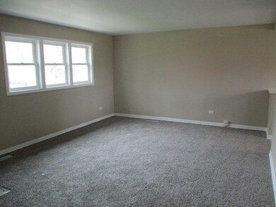 17730 Rosewood Terrace, Country Club Hills, IL 60478 - photo 3