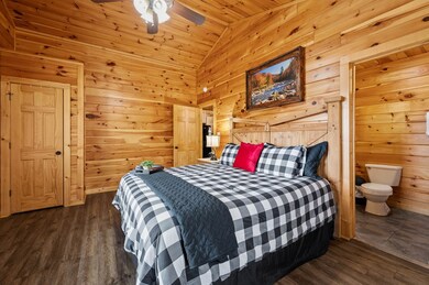 943 Mcmakin Way, Pigeon Forge, TN 37863 - photo 7