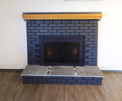 1115 N 5th St, Central Point, OR 97502 - photo 3