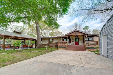 15337 Bennette Woods Rd unit A, Conroe, TX 77302 - photo 4