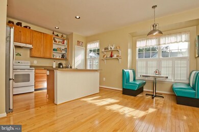 111 Lavenport Cir, Frederick, MD 21702 - photo 6