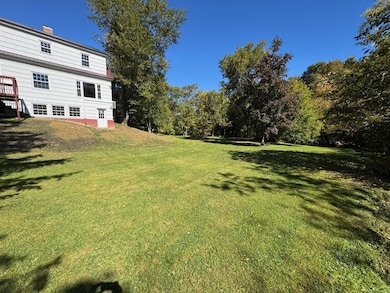 Backyard (5 Chandler Ct)