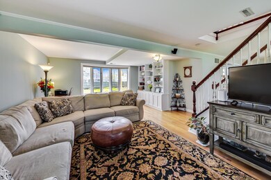 3405 Linneman St, Glenview, IL 60025 - photo 3