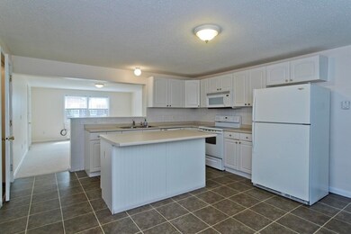 267 Chicopee St unit 5, Chicopee, MA 01013 - photo 5