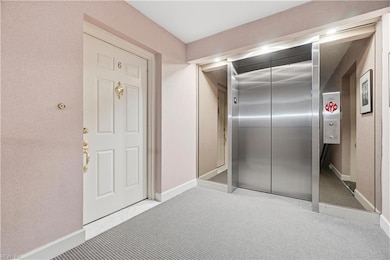 1104 Botetourt Gardens unit A6, Norfolk, VA 23507 - photo 2