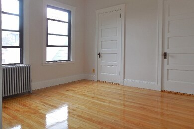 19 Pleasant St unit 22, Cambridge, MA 02139 - photo 2