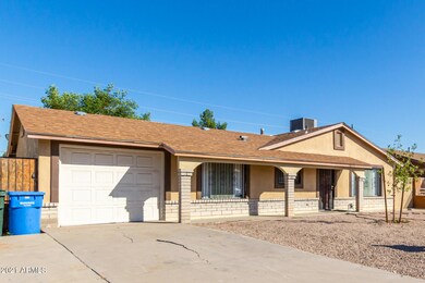 2027 N 51st Dr, Phoenix, AZ 85035 - photo 5