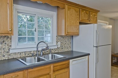 34 Glenn St, Three Rivers, MA 01080 - photo 7