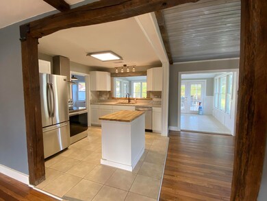 9324F6A2-F645-4E1D-B710-D416610BB052