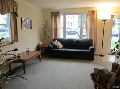 1518 Richard Ave, Bethlehem, PA 18018 - photo 3