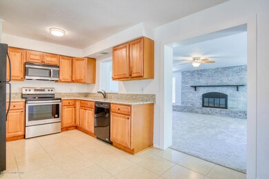 2478 Dianne Dr Cocoa FL 32926-large-010-