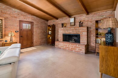 5205 N 44th St - High Res-25