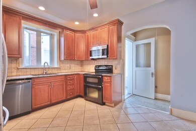 1618 W Walnut St, Allentown, PA 18102 - photo 6