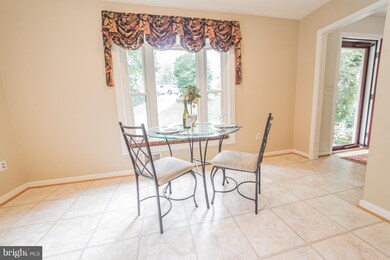 1247 Maple Rd, Arnold, MD 21012 - photo 4