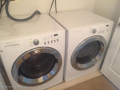 20151113195622234129000000-o