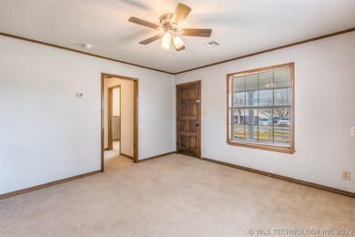 524 W Franklin St, Haskell, OK 74436 - photo 6