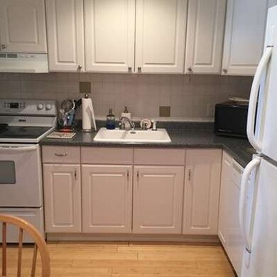 234 Low St unit 10, Newburyport, MA 01950 - photo 6