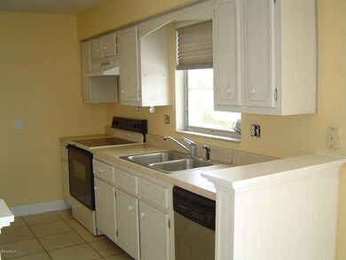 Cocoa St new 004